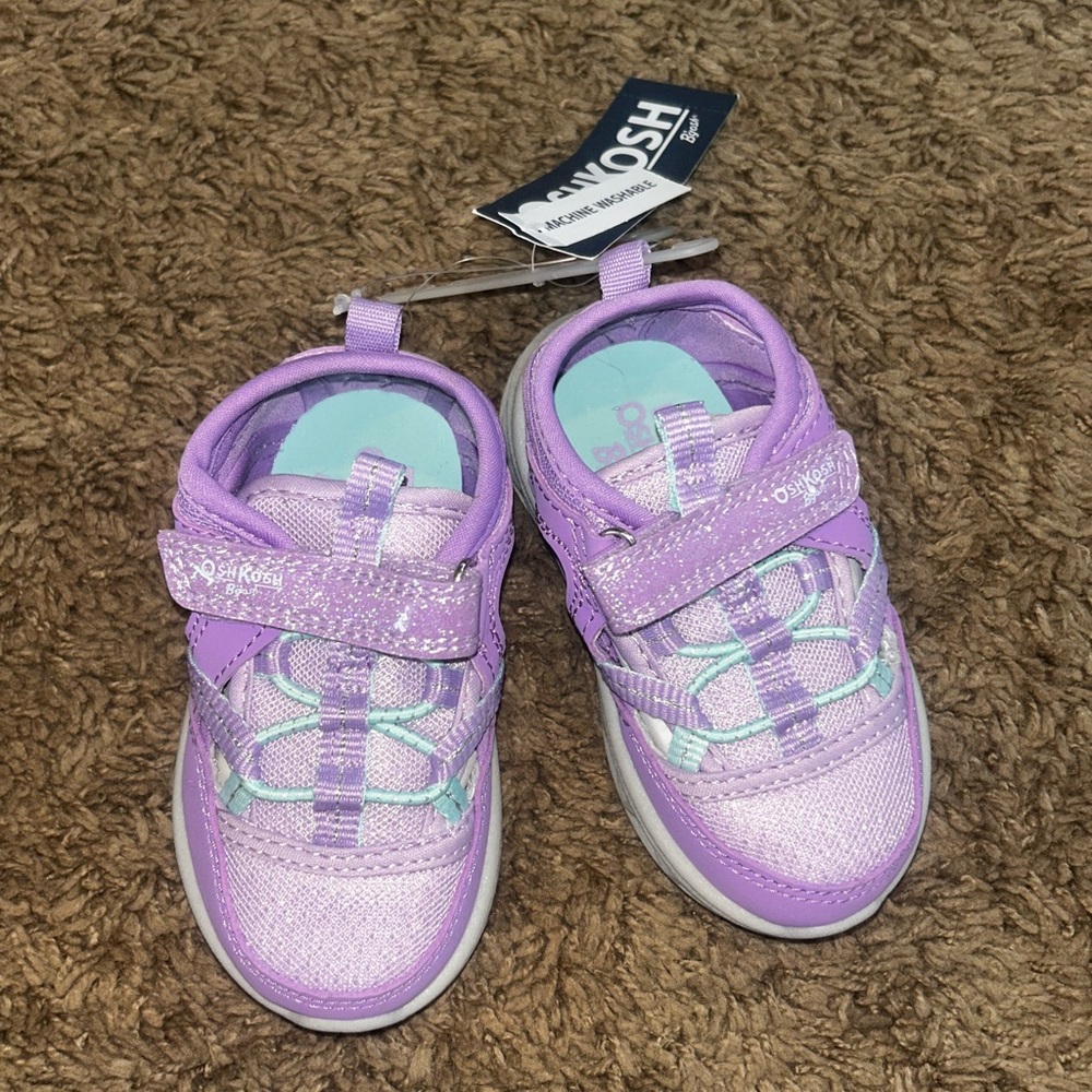 Oshkosh bgosh shoes